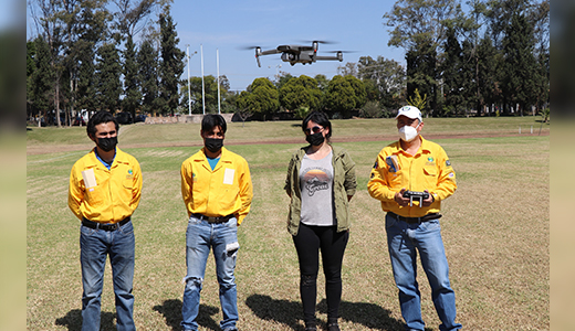 Estudiantes del TecNM analizan diferentes funciones de los drones