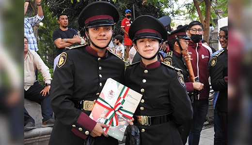 Estudiantes del TecNM desfilan con gallardía y marcialidad  en Aguascalientes 