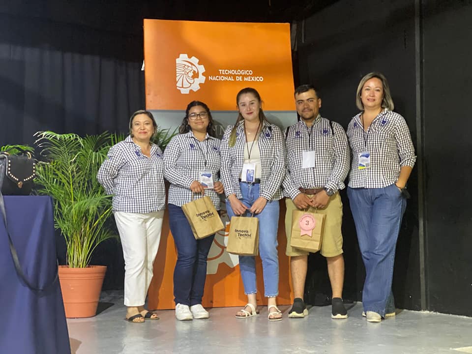 TRIUNFAN ALUMNOS DEL INSTITUTO TECNOLÓGICO EN CUMBRE NACIONAL DE DESARROLLO TECNOLÓGICO