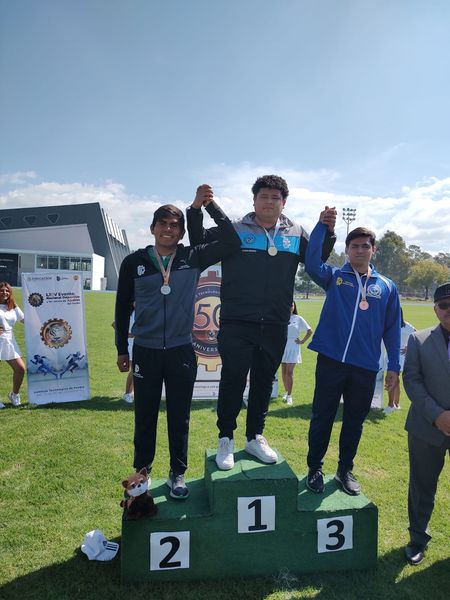 Alexis Rodríguez obtiene medalla de oro en lanzamiento de jabalina