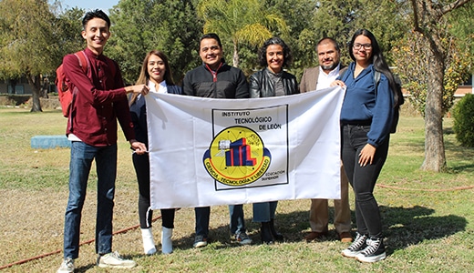 Estudiantes del TecNM León ganan premios italianos de Tecnología