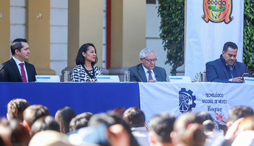 Ramón Jiménez López encabeza la ceremonia de inicio de semestre enero-junio 2023 