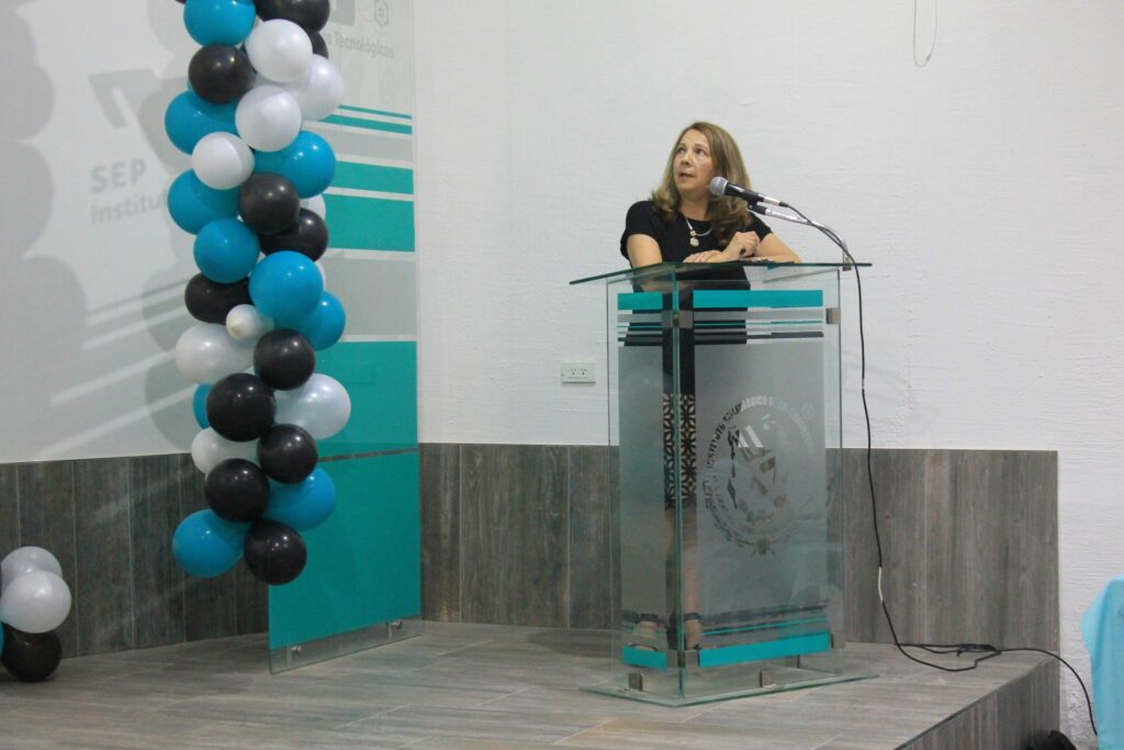 En la Sala Vasconcelos del Edificio «I» se llevó a cabo la conferencia «ASPECTOS FUNDAMENTALES DE LFPIORPI»